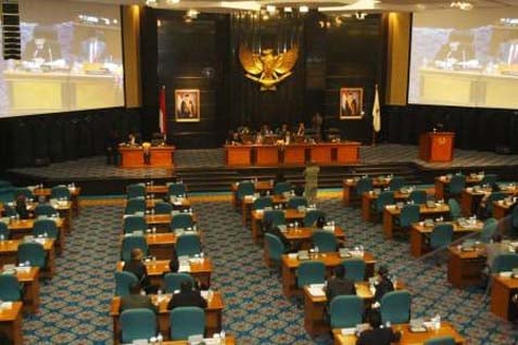  Rapat Paripurna DPRD DKI Hanya Dihadiri 18 dari 95 Anggota Dewan